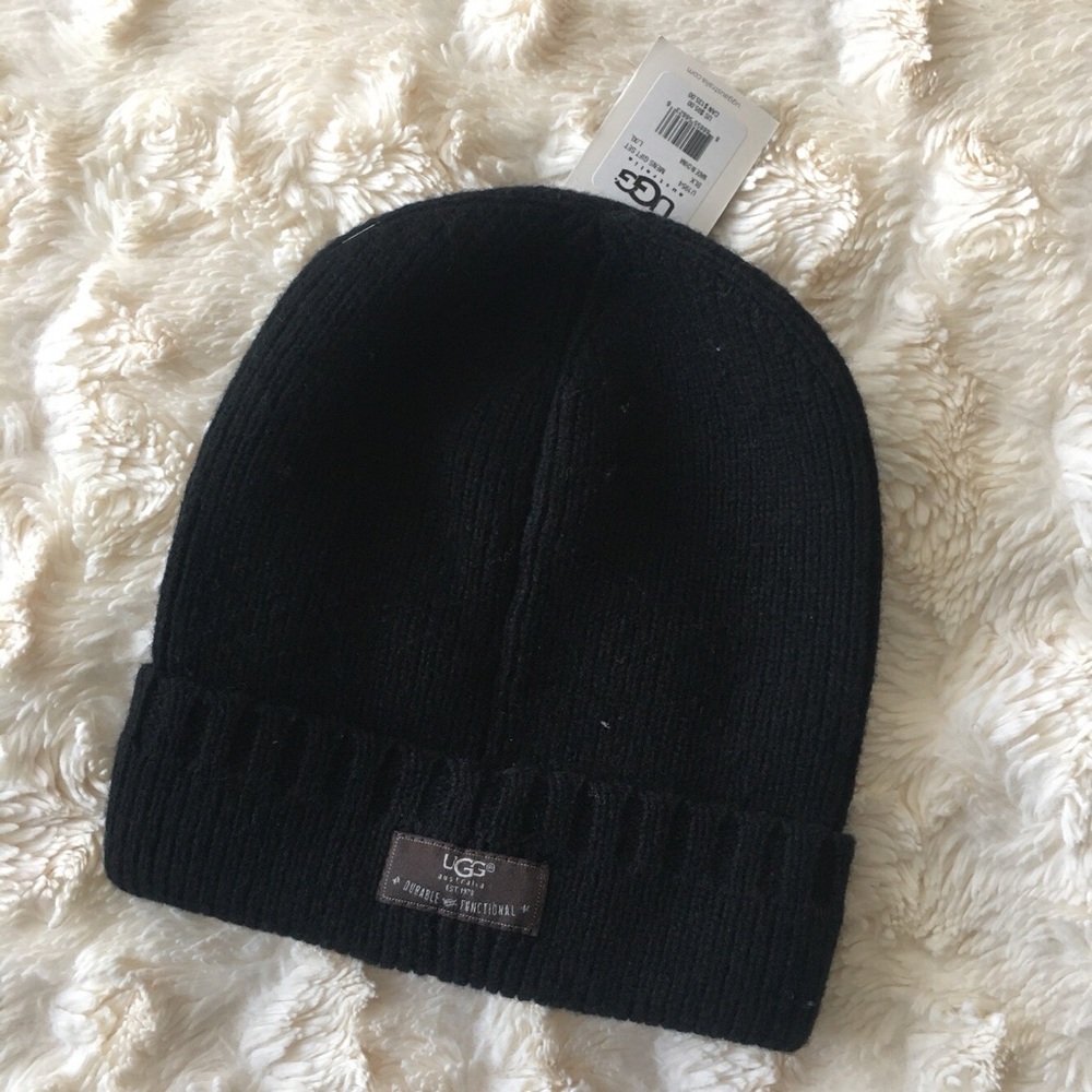 Black UGG Ribbed Beanie